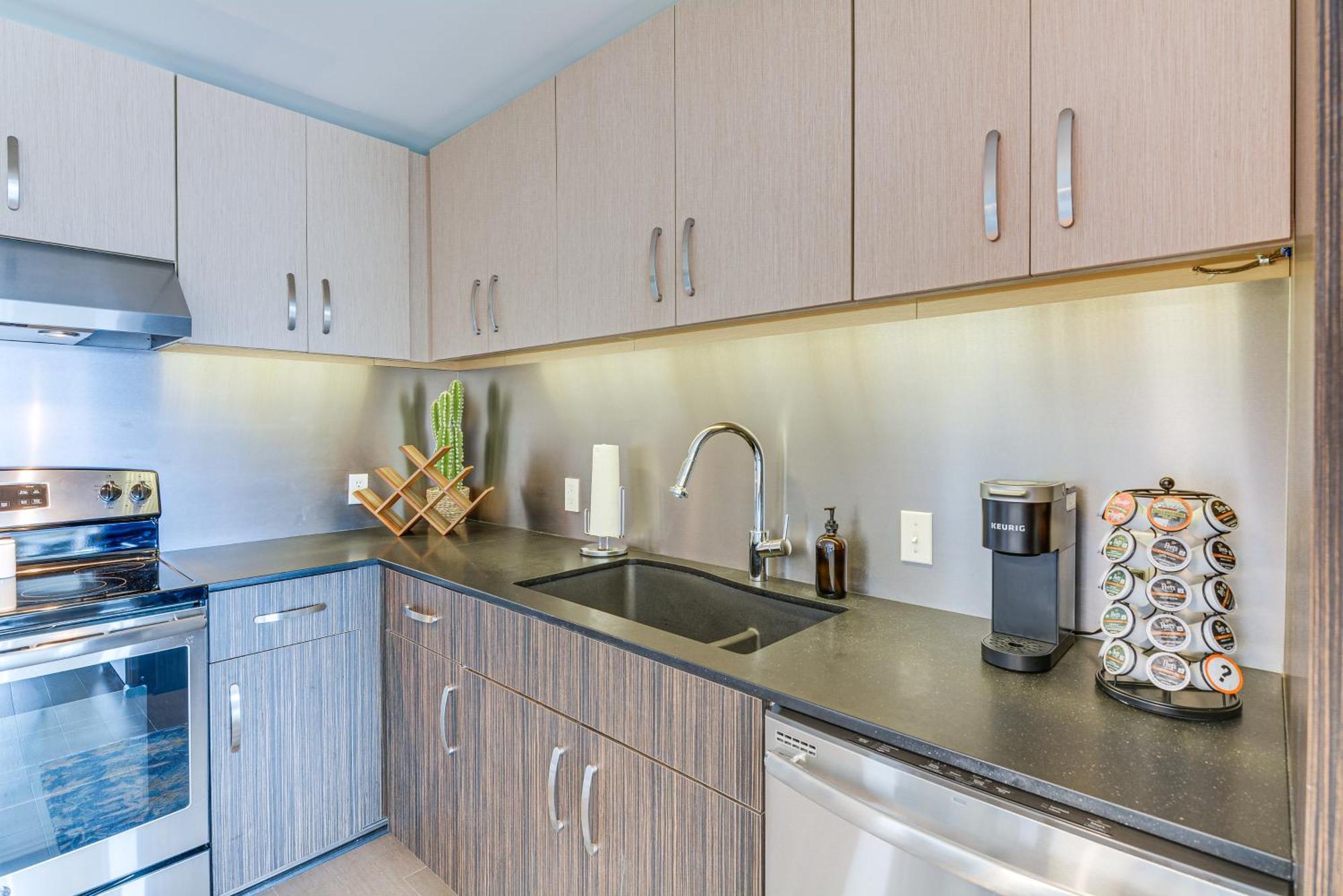 Modern Springfield Apartment About 7 Mi To Downtown! Exterior photo